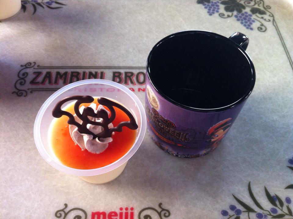 Tokyo Disneysea Halloween pudding in souvenir cup