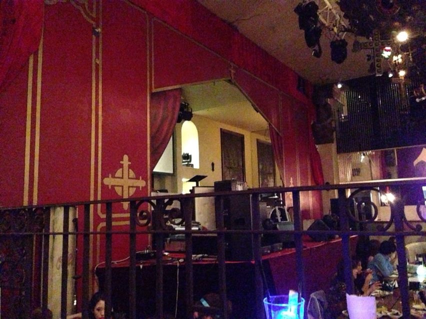 Christon Cafe stage