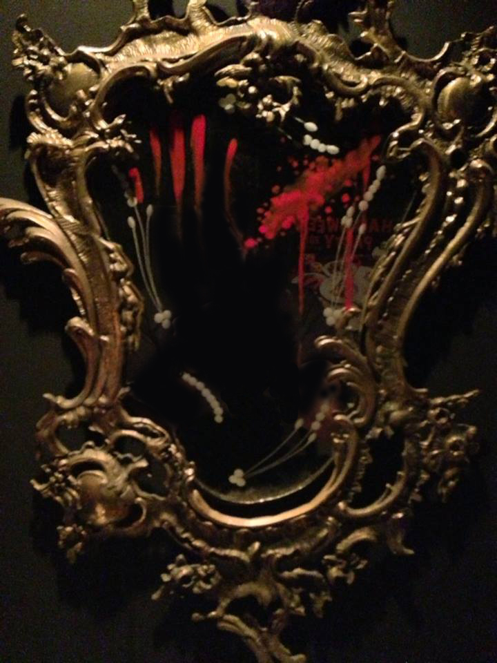 Blood stained mirror at Vampire Cafe Japan