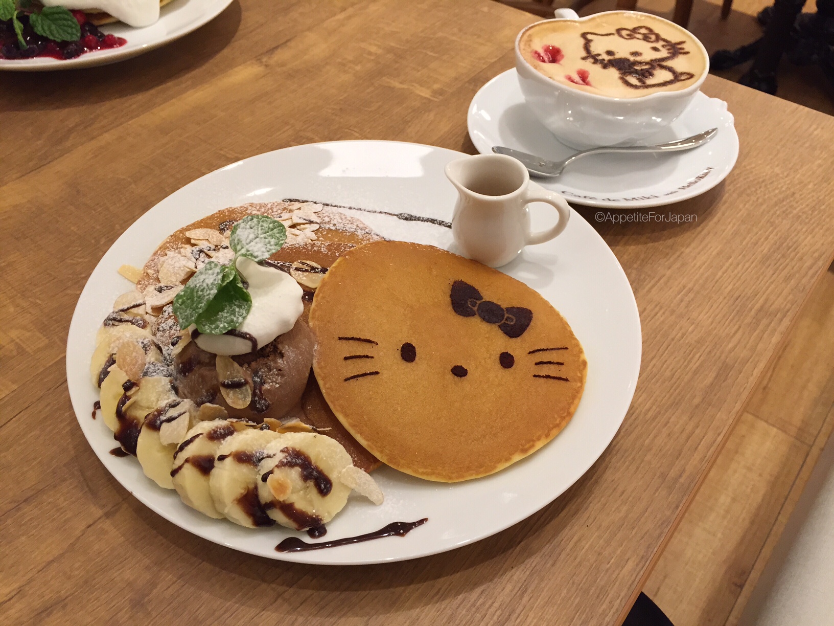 Cafe De Miki With Hello Kitty Delicious And Kawaii Pancakes In Tokyo Appetite For Japan