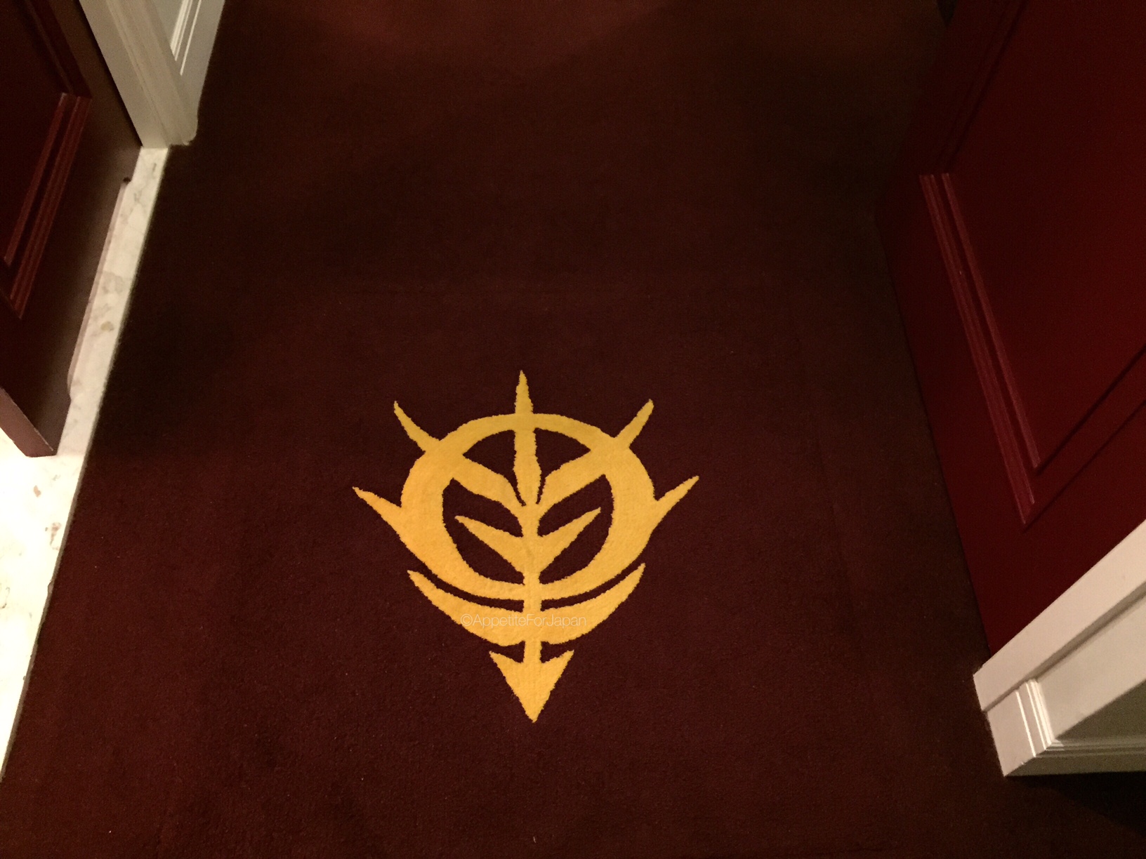 Hotel Gundam Style: inside the exclusive anime hotel suite ...