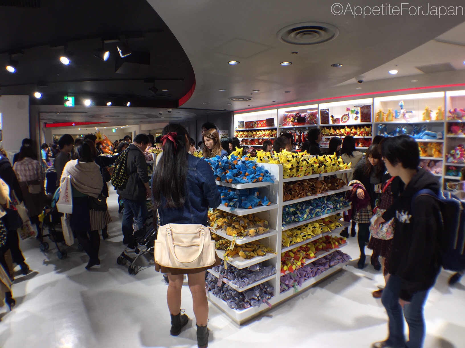 Pokémon Center Mega Tokyo Den Største Pokémon Center I Japan