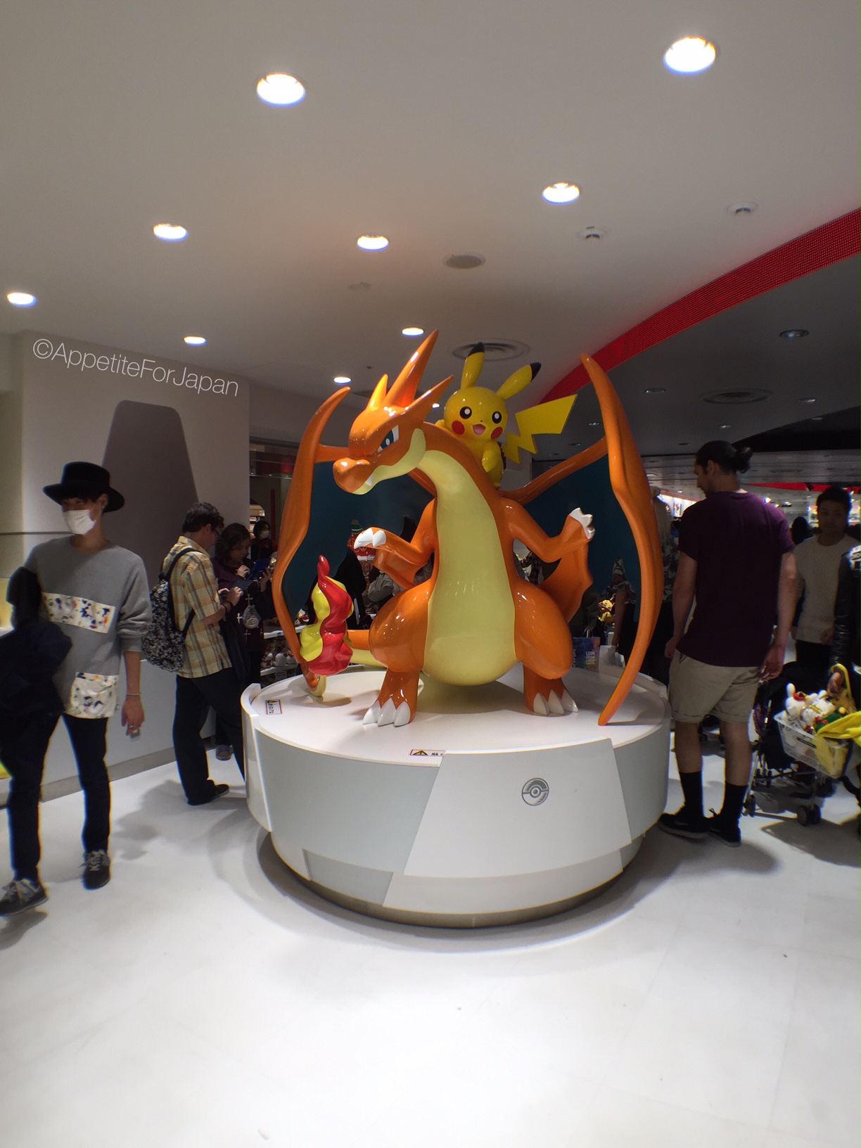 Mega Pokemon Center Tokyo, I Choose You!