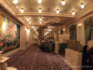 Inside SS Columbia Dining Room Restaurant Tokyo DisneySea