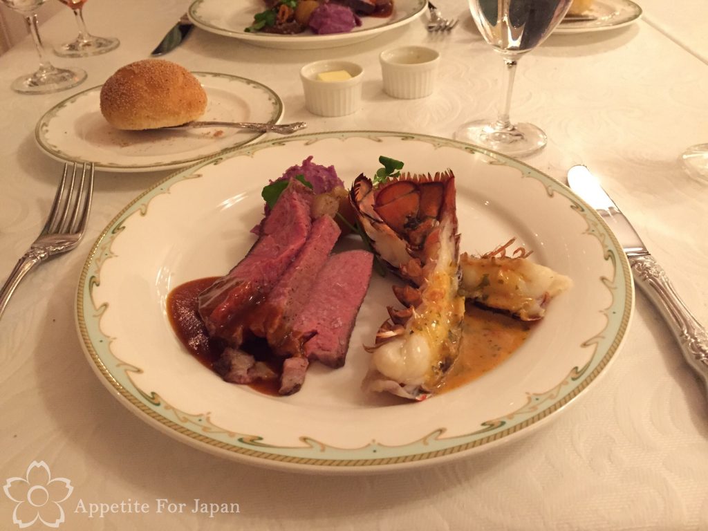 SS Columbia Dining Room Restaurant Tokyo DisneySea food dinner