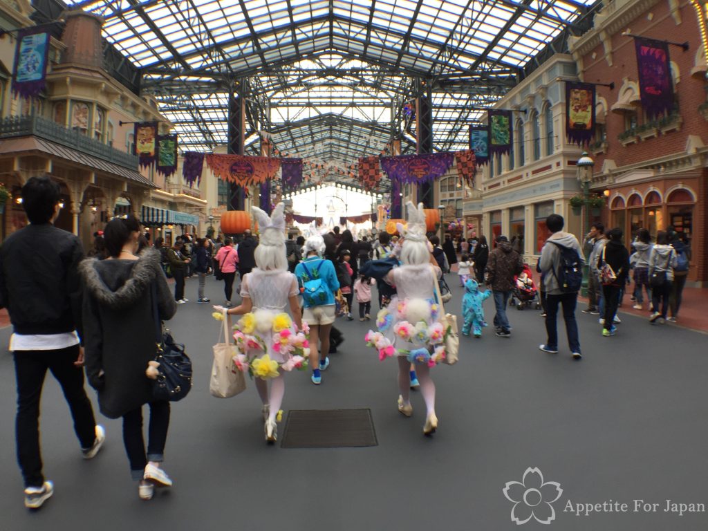 Tokyo Disneyland Halloween costumes