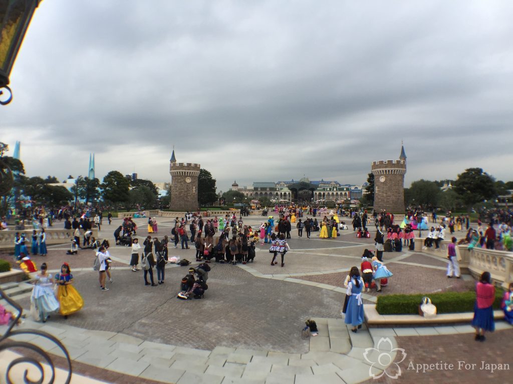 Tokyo Disney Resort Halloween 2016