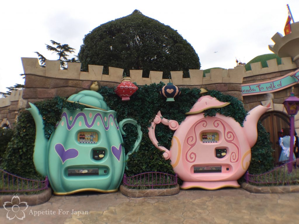 Alice in Wonderland Restaurant Tokyo Disneyland