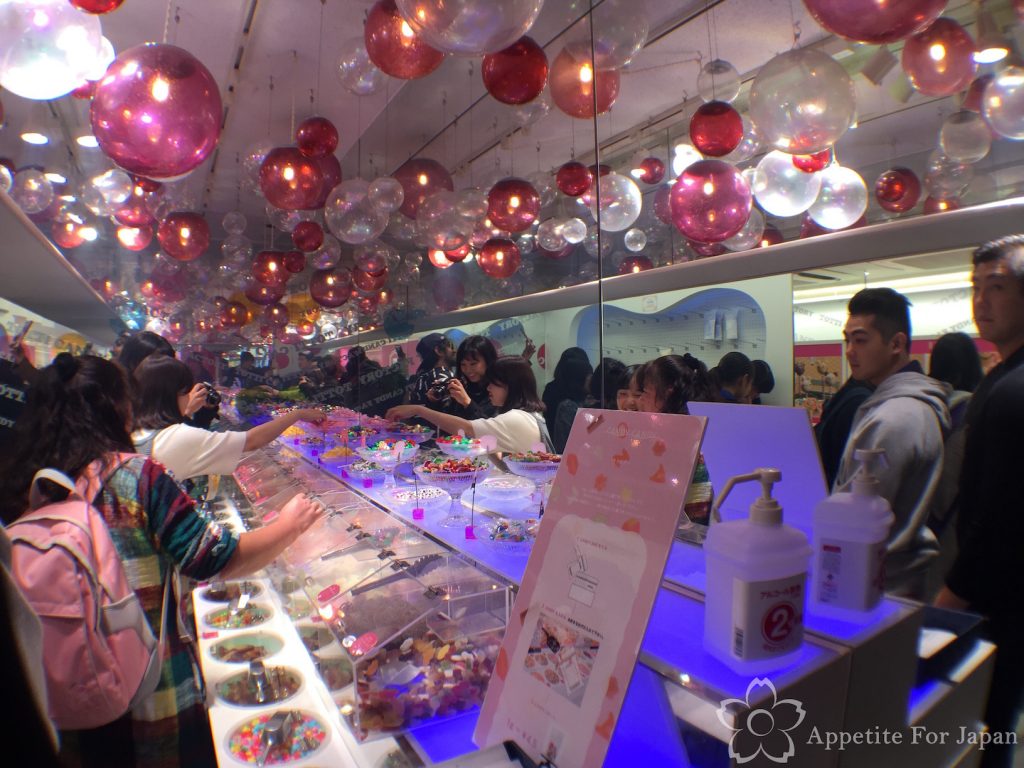 Totti Candy Factory Harajuku S Giant Cotton Candy Appetite For Japan